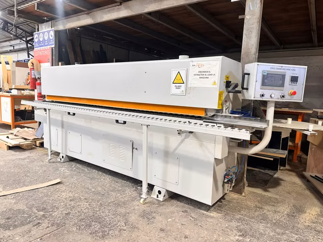 ENCHAPADORA DE CANTOS ZICAR MF50GM – 380V