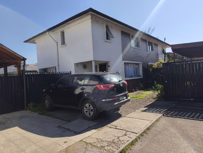 ARRIENDO CASA EN CONDOMINIO 3HAB 3BA PEÑAFLOR