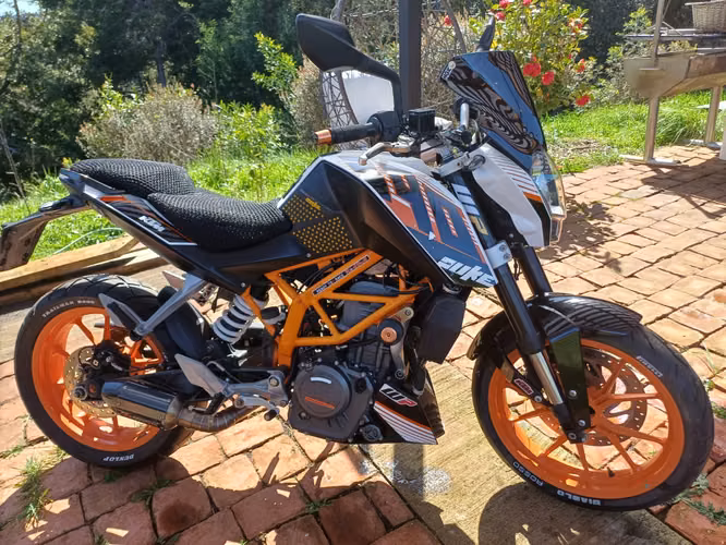 MOTO KTM DUKE 390 - Imagen 2