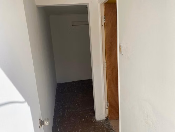 Sólida Propiedad Residencial - Calle Vilcún, Coviefi - 4 Dormitorios, 3 Baños - Imagen 18