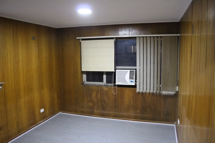 EN VENTA OFICINA IMPECABLE EN GALERÍA ALESSANDRI - Imagen 6