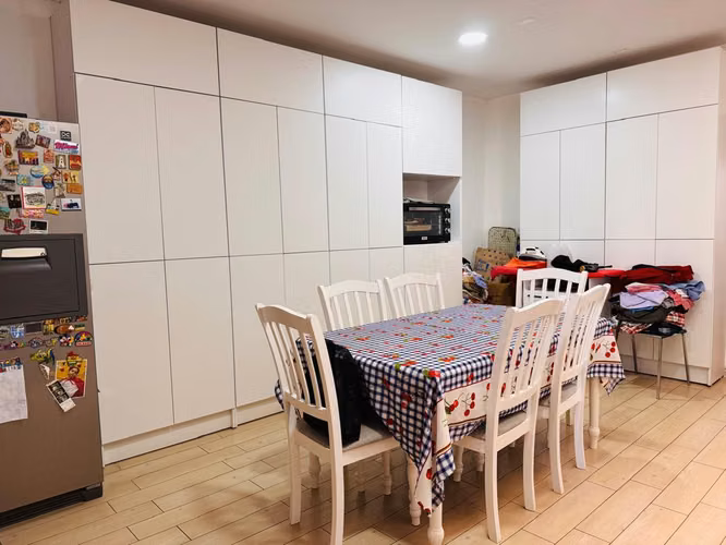 VENDO AMPLIA CASA EN JARDINES DEL SUR DE LA CIUDAD DE ANTOFAGASTA - Imagen 30