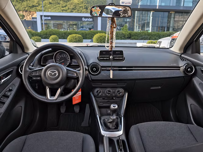 MAZDA 2 SPORT 1.5L V 6MT - 2020 | 4600 - Imagen 9
