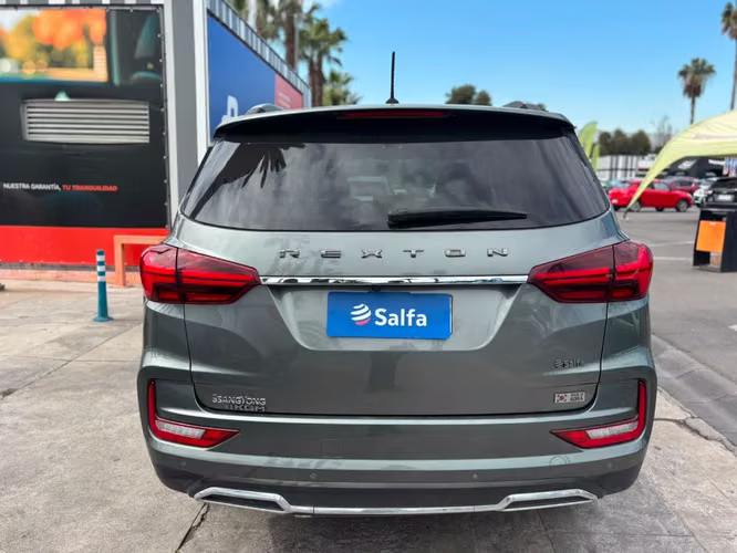 Ssangyong Rexton SM AU GLX 2.2 TD 8AT 4WD 2026 - Imagen 6