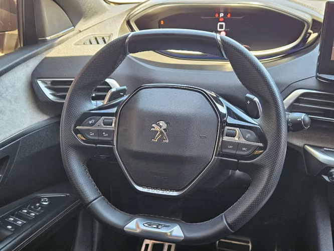 Peugeot 3008 1.6 GT PURETECH 4X2 180 EAT8 5P 2022 - Imagen 13