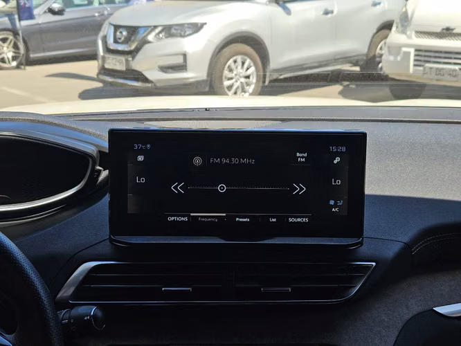 Peugeot 3008 1.6 GT PURETECH 4X2 180 EAT8 5P 2022 - Imagen 19