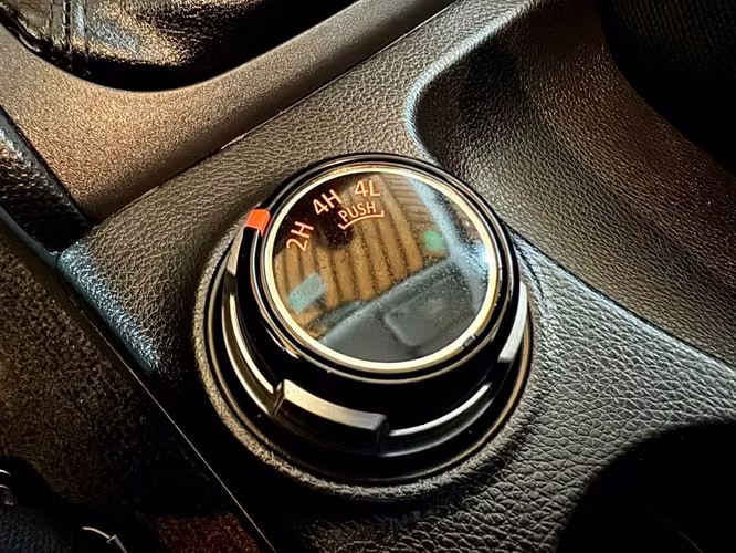 MITSUBISHI L200 KATANA CRT 4x4 - Imagen 16
