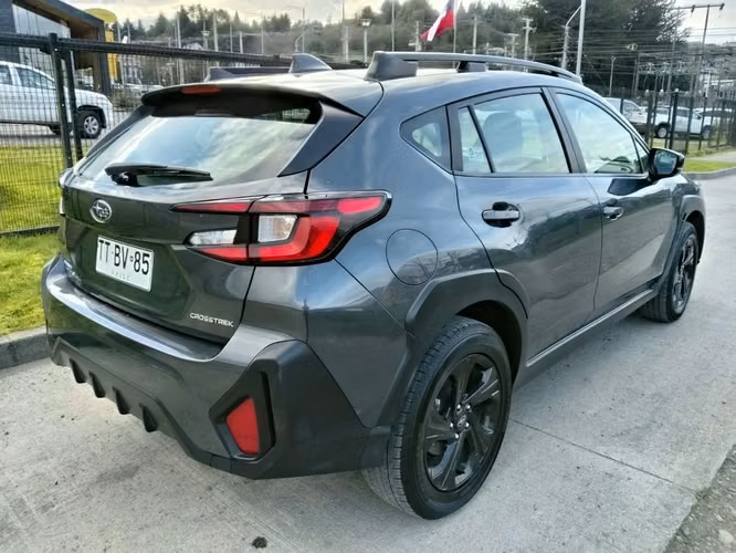 SUBARU CROSSTREK 2025
