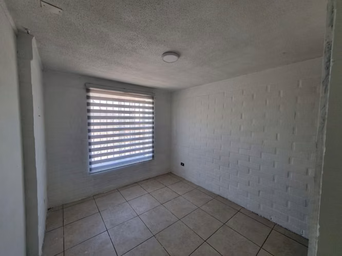 VENDO COMODA CASA EN VALLE GRANDE (182006)