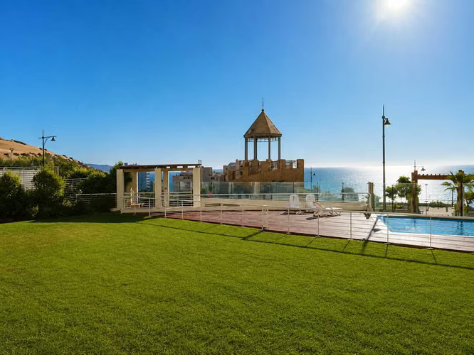 Amoblado Departamento en Costa de Montemar (181135)