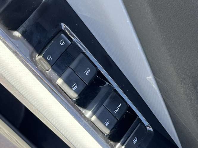 Chevrolet Sail 1.5l Ltz  Mt 2024 - Imagen 12