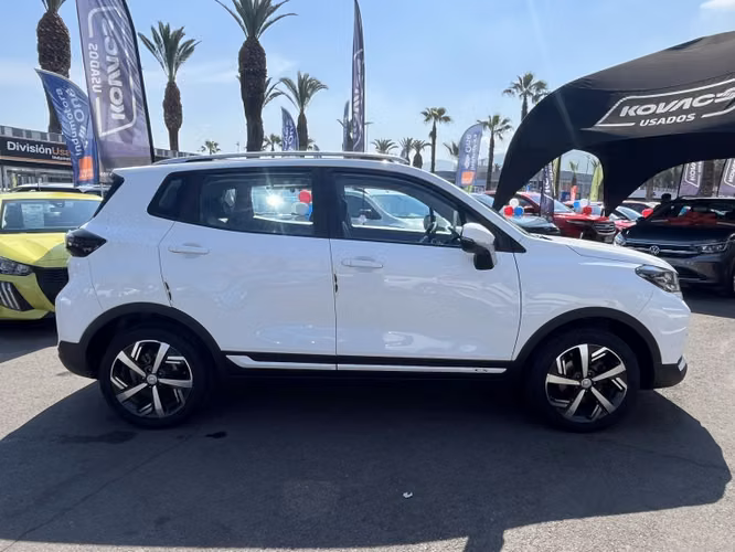Changan Cs15 New Cs15 Elite 1.5 2022 - Imagen 4