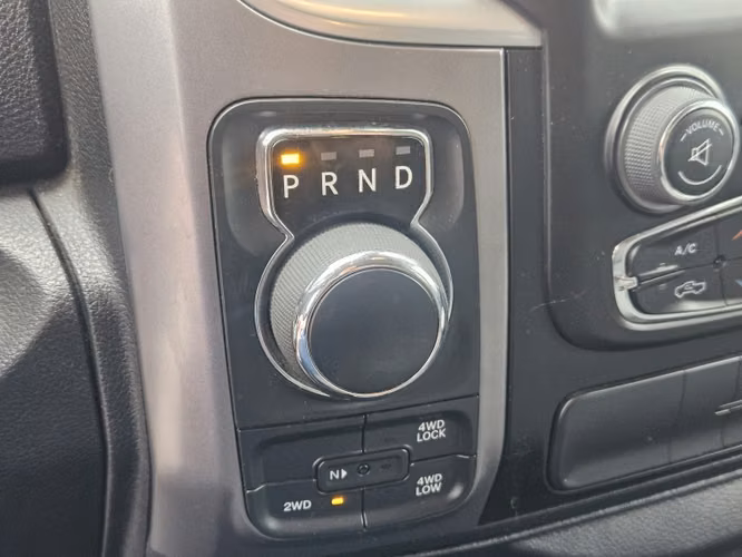 Ram 1500 3.6 Crew Cab Slt At 4x4 2023 - Imagen 18