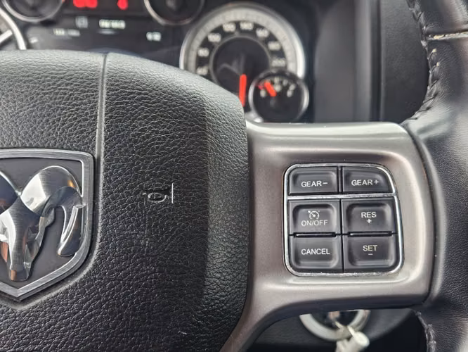 Ram 1500 3.6 Crew Cab Slt At 4x4 2023 - Imagen 12
