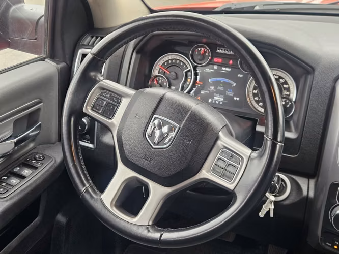 Ram 1500 3.6 Crew Cab Slt At 4x4 2023 - Imagen 9