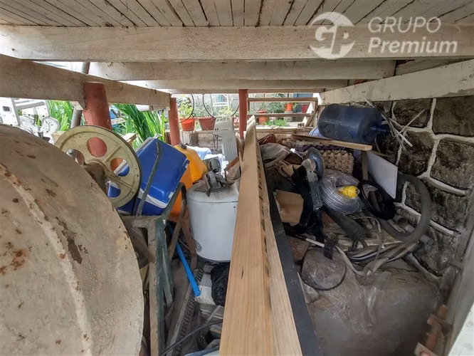 Casa en venta mas departamentos en San Sebastián