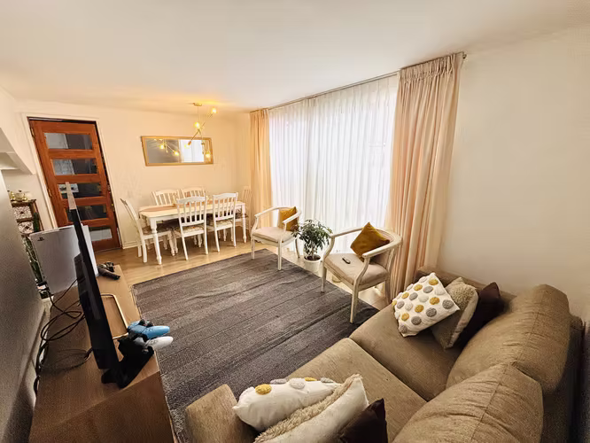 Se Vende Casa en Pasaje Cerrado, Fundadores, Curauma, Placilla. - Imagen 4