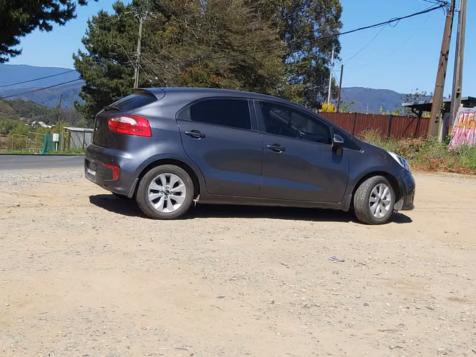 Kia Río 5
