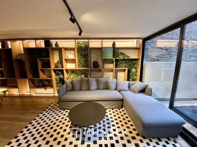 Arriendo Moderno Depto 1D1B Barrio Dieciocho Piscina Quincho - Imagen 10