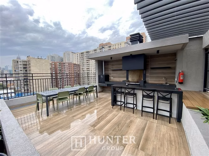 Arriendo Moderno Depto 1D1B Barrio Dieciocho Piscina Quincho - Imagen 19