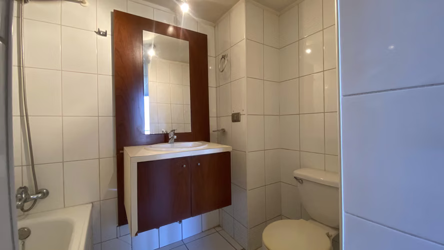 Venta Departamento 1D1B con Estacionamiento y Bodega | Metro Santa Isabel - Imagen 8