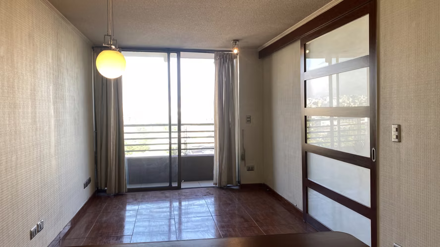 Venta Departamento 1D1B con Estacionamiento y Bodega | Metro Santa Isabel - Imagen 2