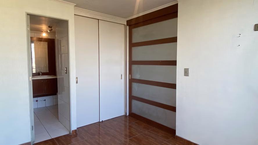 Venta Departamento 1D1B con Estacionamiento y Bodega | Metro Santa Isabel - Imagen 6