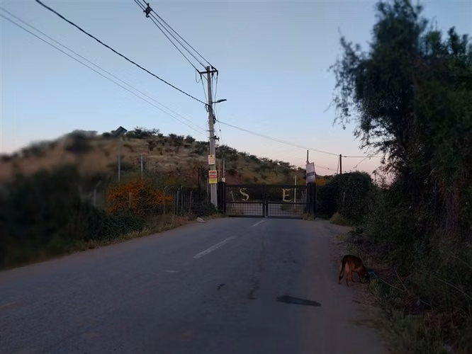 Sitio 1600 m2, venta derechos Parc. Santa Emilia, Lampa