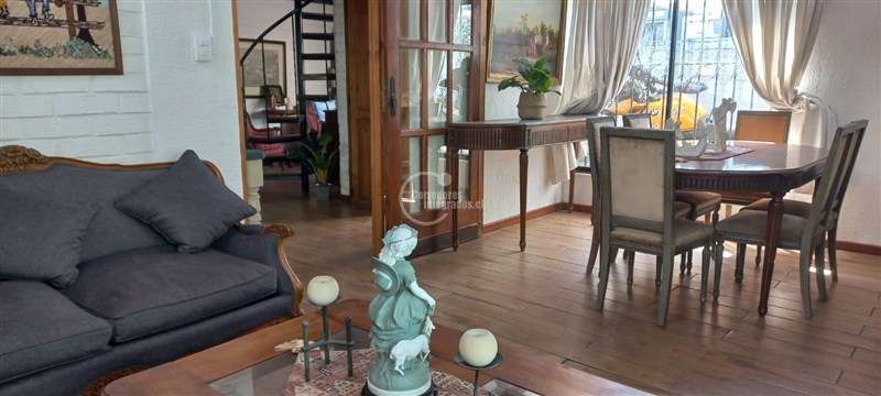 Lo Matta-La Llaveria 150m2/300m2, family room en masarda