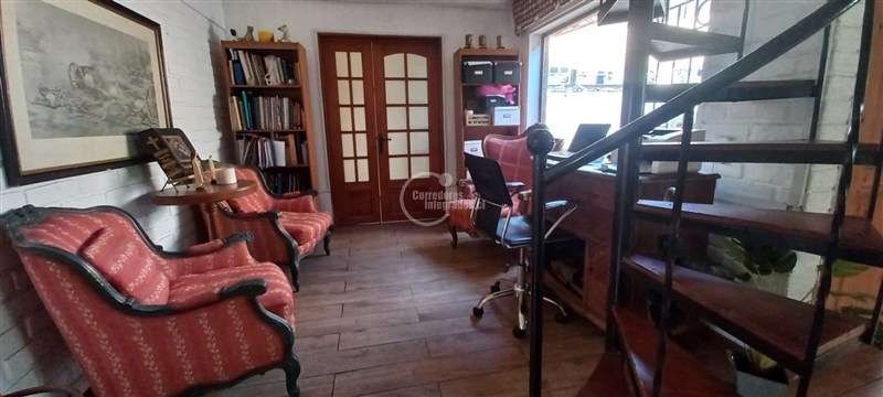 Lo Matta-La Llaveria 150m2/300m2, family room en masarda