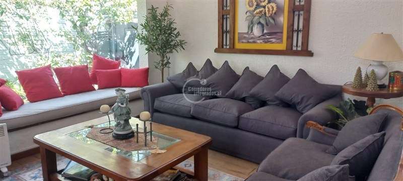 Lo Matta-La Llaveria 150m2/300m2, family room en masarda