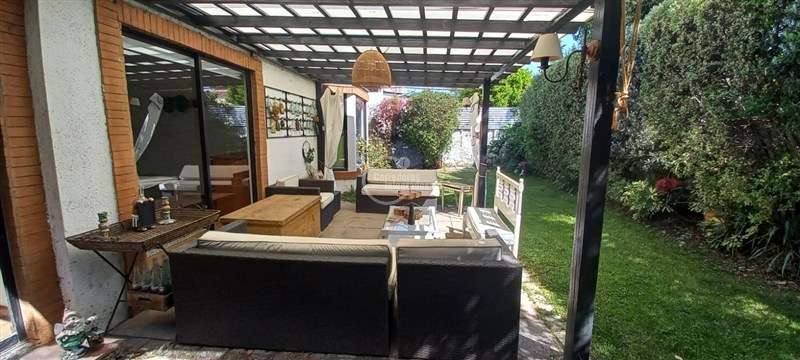 Lo Matta-La Llaveria 150m2/300m2, family room en masarda
