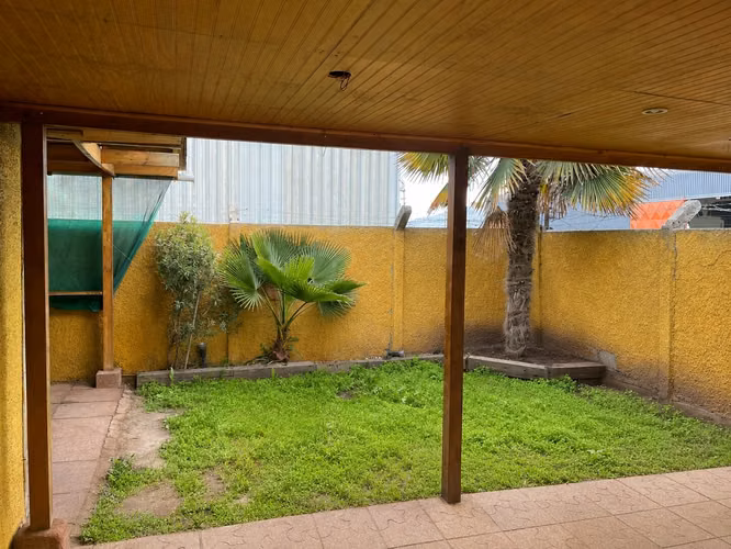 VENDE CASA LOMAS MIRASUR 3 DORM, 2 BAÑOS SAN BERNARDO - Imagen 3