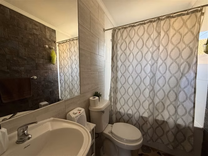 Venta casa con acceso a Laguna Ayres de Chicureo 4D y 3B - Imagen 5