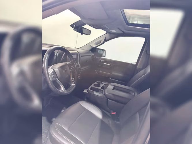 CHEVROLET SILVERADO 2021 - Imagen 4