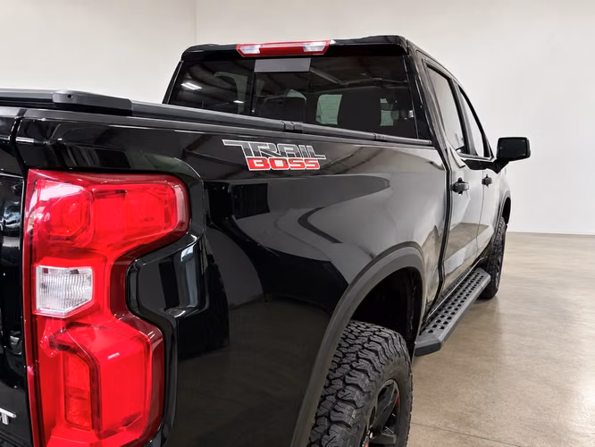CHEVROLET SILVERADO 2021 - Imagen 3