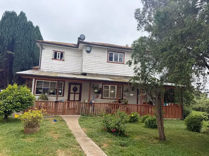 SE VENDE CASONA ANTIGUA EN SAN PABLO REGIÓN DE LOS LAGOS