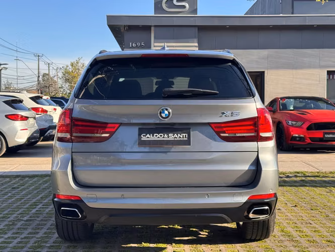 BMW X5 XDRIVE35I 3.0 AT 2018 - Imagen 4