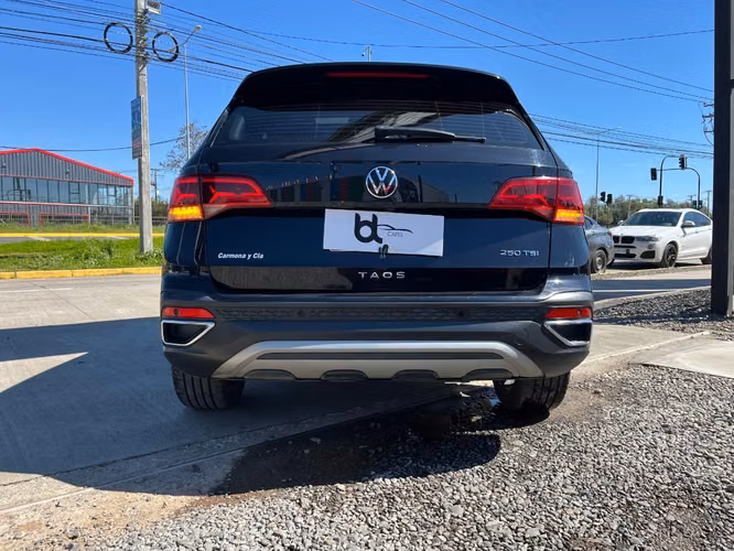 VOLKSWAGEN TAOS HIGHLINE 1.4 2025