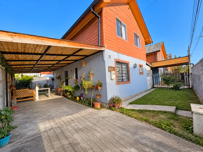 Amplia Casa de 5 Dormitorios en Don Sebastián de Rauquén Ccó - Imagen 7