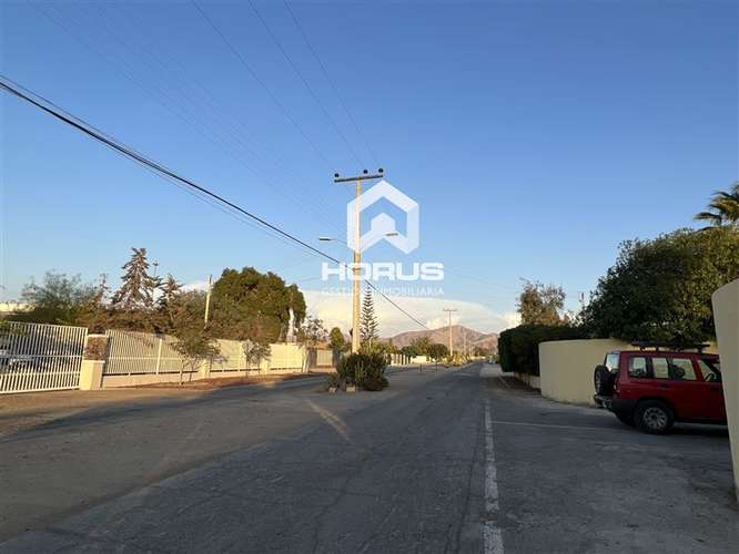 Hermosa casa en sector Chamonate — Copiapó - Imagen 17