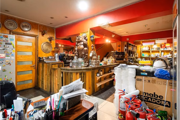 Vende casa la reina