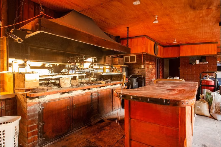 Vende casa la reina