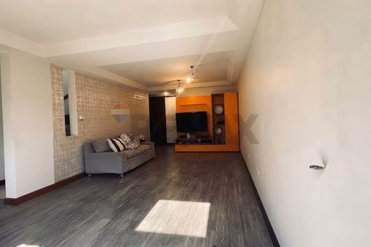 Casa de lujo , remodelada, con vistas al manquehue