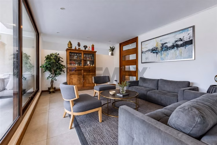 Moderna casa en lo barnechea con gran vista - Imagen 9