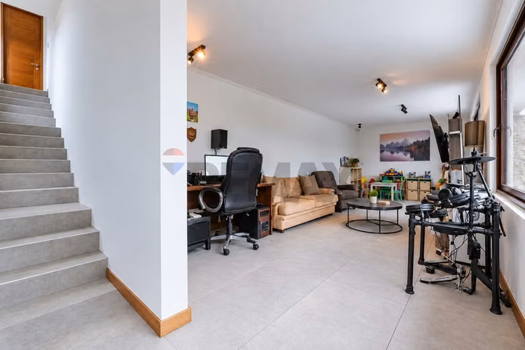 Moderna casa en lo barnechea con gran vista - Imagen 19