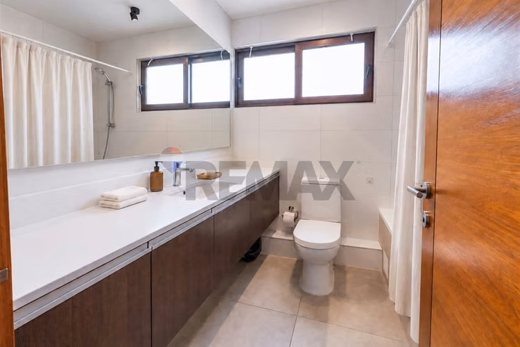 Moderna casa en lo barnechea con gran vista - Imagen 21