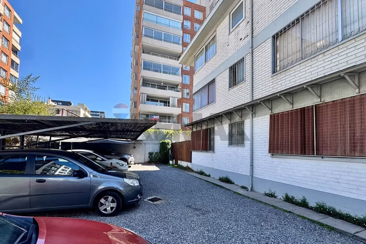 Renovado 3d 2b + estacionamiento y bodega - Imagen 25