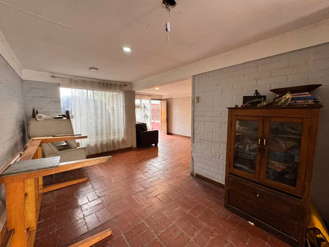 CASA AMPLIA  3D2B PATIO -EXCELENTE UBICACIÓN Y CONECTIVIDAD - Imagen 18