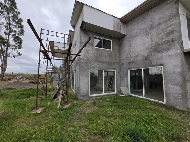 PARCELA 10 000 M2 CON POTENCIAL COMERCIAL - Imagen 3